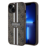 Apple iPhone 15 Kılıf Guess Magsafe Şarj Özellikli Şerit Tasarımlı Kapak Kahverengi