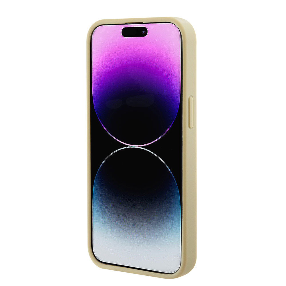 Apple iPhone 13/15 Kılıf Guess Magsafe Şarj Özellikli Yazı Logolu Saffiano Kapak Gold