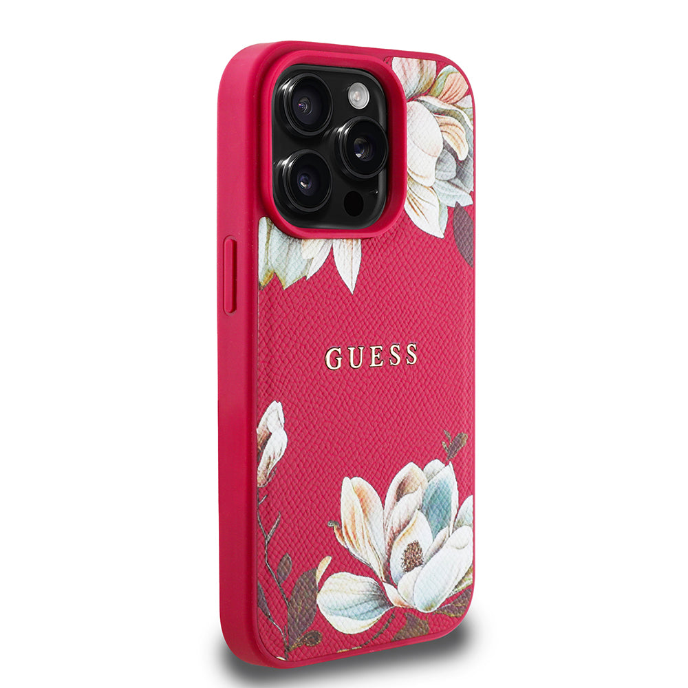 Apple iPhone 15 Pro Max Kılıf Guess Magsafe Şarj Özellikli Çiçek Tasarımlı Metal Yazı Logolu Kapak Fuşya