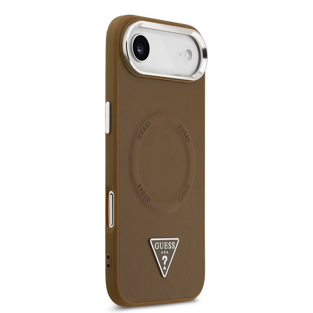 Apple iPhone 17 Air Kılıf Guess M-safe Şarj Özellikli PU Deri Metal Kamera Çerçeveli Üçgen Logolu Kapak Kahverengi