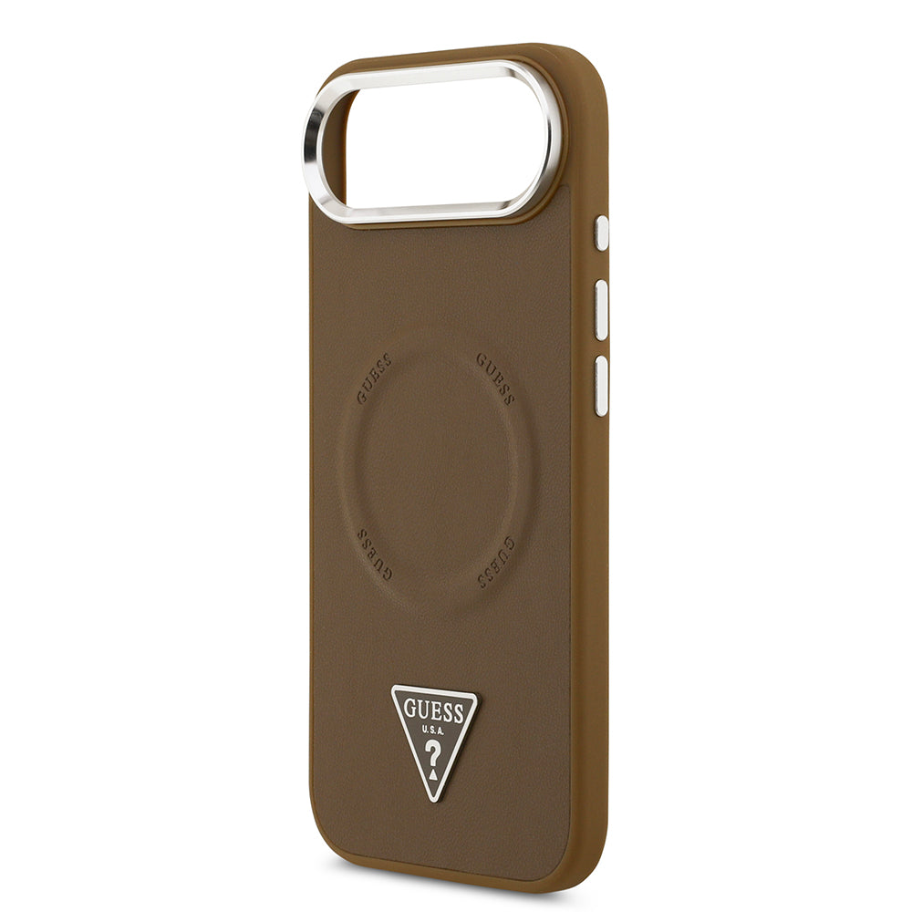 Apple iPhone 17 Air Kılıf Guess M-safe Şarj Özellikli PU Deri Metal Kamera Çerçeveli Üçgen Logolu Kapak Kahverengi