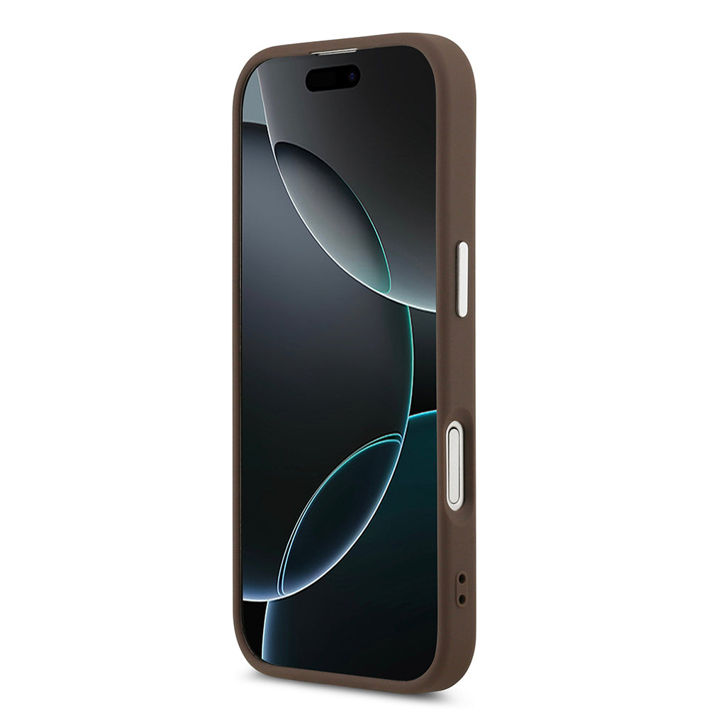 Apple iPhone 17 Kılıf Guess M-safe Şarj Özellikli Klasik Yazı Logolu PU Deri Kapak Kahverengi