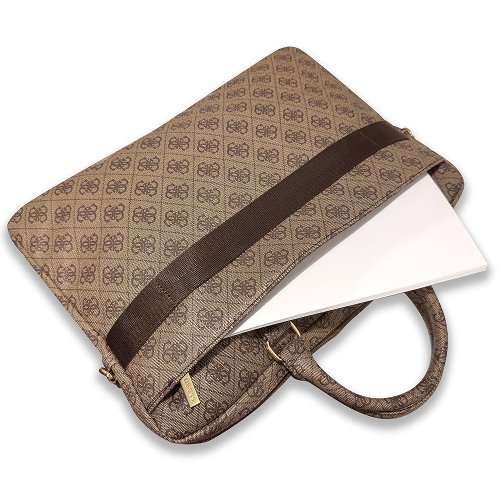 Guess 15 inç Laptop Notebook Çantası 4G Desenli Büyük 4G Logolu Omuz Askılı Kahverengi